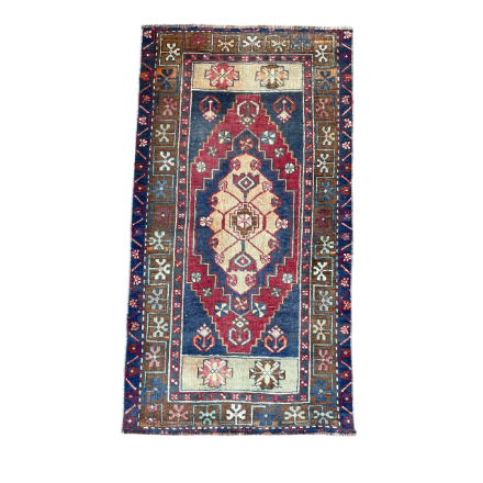 Picture of Handmade Wool Rug 2'9"x5'1" - Turkish Vintage Area Rug, Eco-Friendly Home Decor