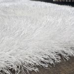 Luxurious Soft White Rug Offering Comfort and Durability