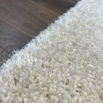 Long-Lasting Dense Ivory Off-White Shag Rug with Soft, Fluffy Texture